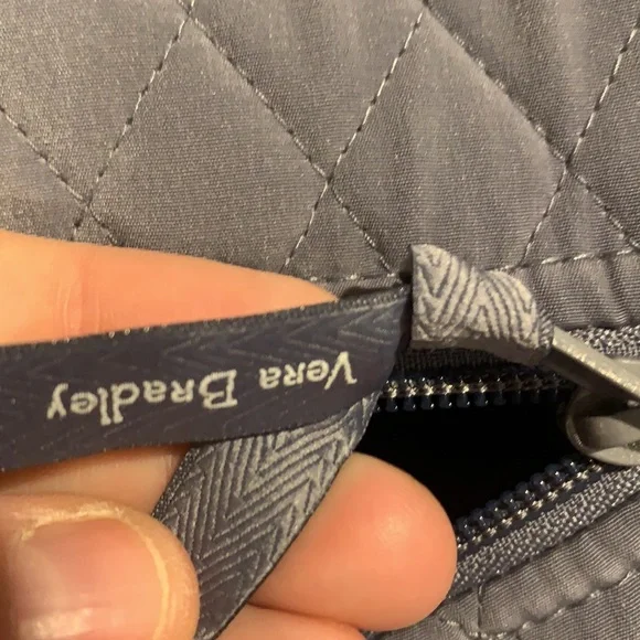 NWT Vera Bradley xl traveler duffel bag carbon grey gray - Picture 5 of 7